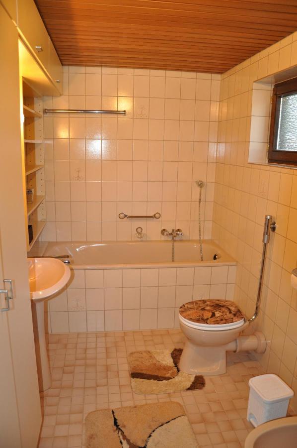 Rentrisch Am Waldrand Apartment Sankt Ingbert Exterior photo