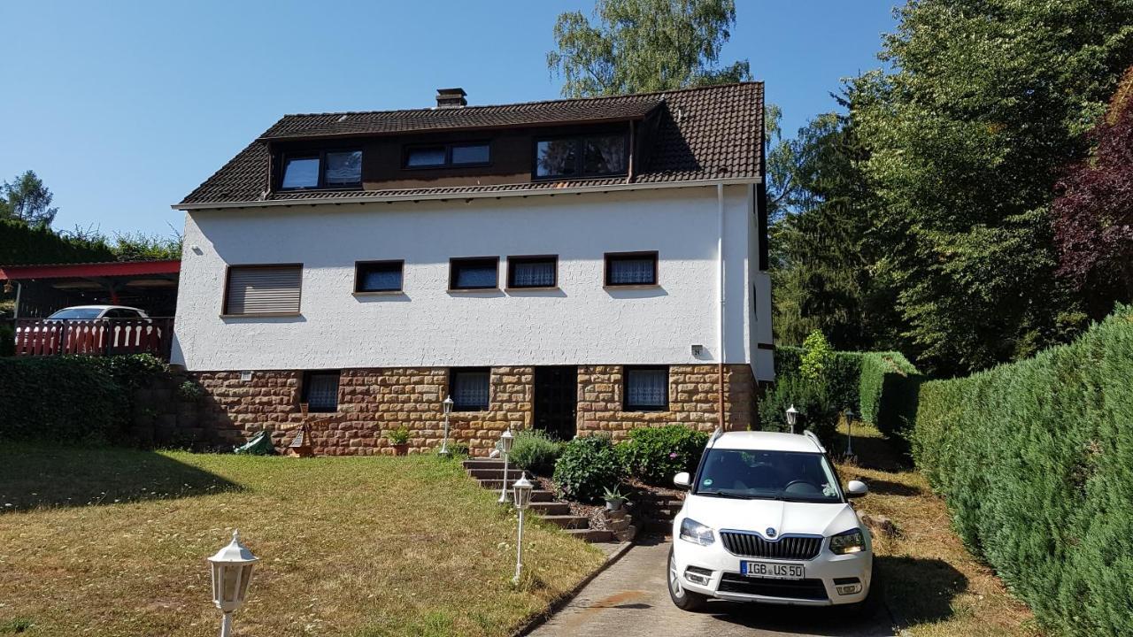 Rentrisch Am Waldrand Apartment Sankt Ingbert Exterior photo